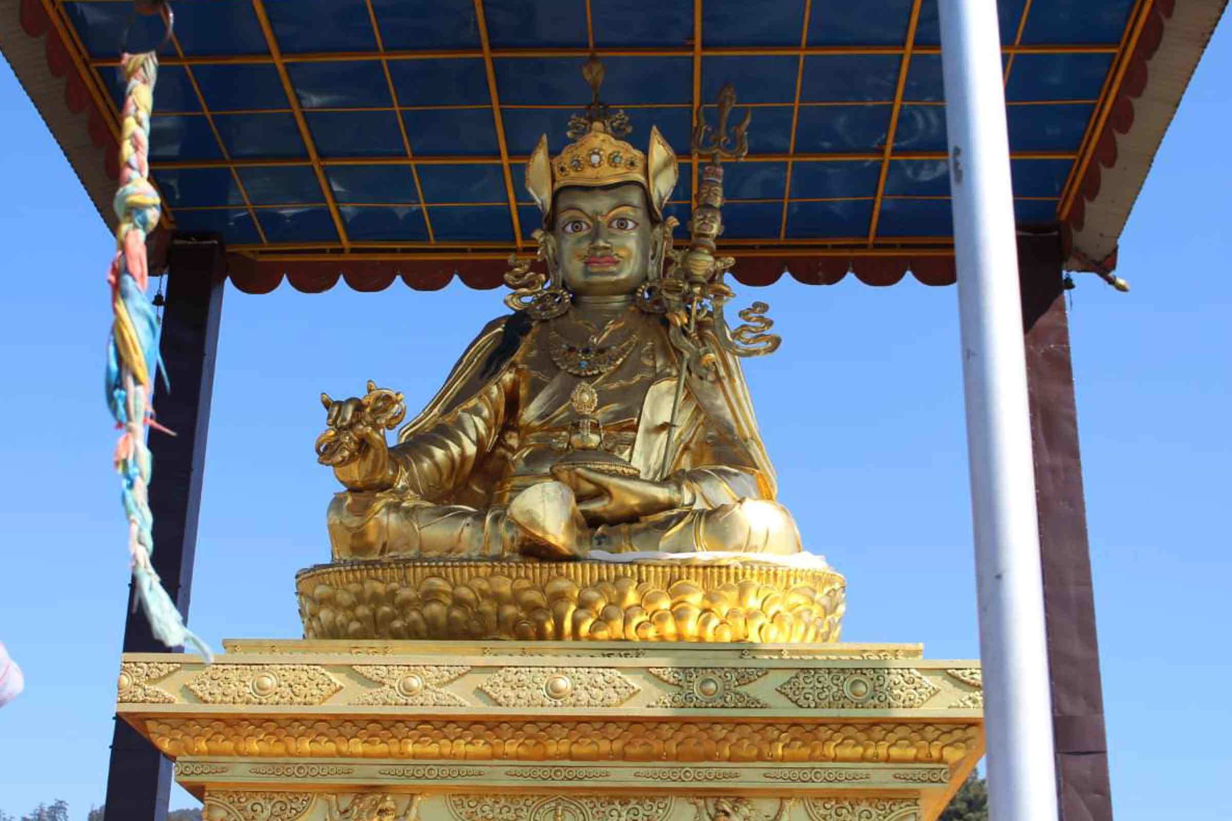Guru Rinponhe Statue